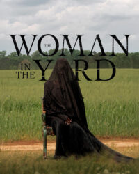 Người Đàn Bà Ngoài Sân
